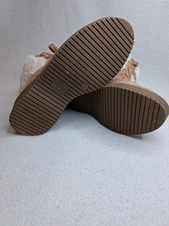 Women's Tan Faux-Suede Lace-Up Fur-Trim Ankle Boots - Picture 6 of 9